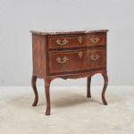 1457 7234 CHEST OF DRAWERS